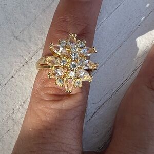 18KHGE vintage 1980s-style CZ diamond cluster cocktail ring Sz 3.5